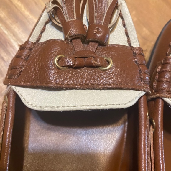 Ralph Lauren leather wedged heel loafers. Size 5.5 - Picture 13 of 16